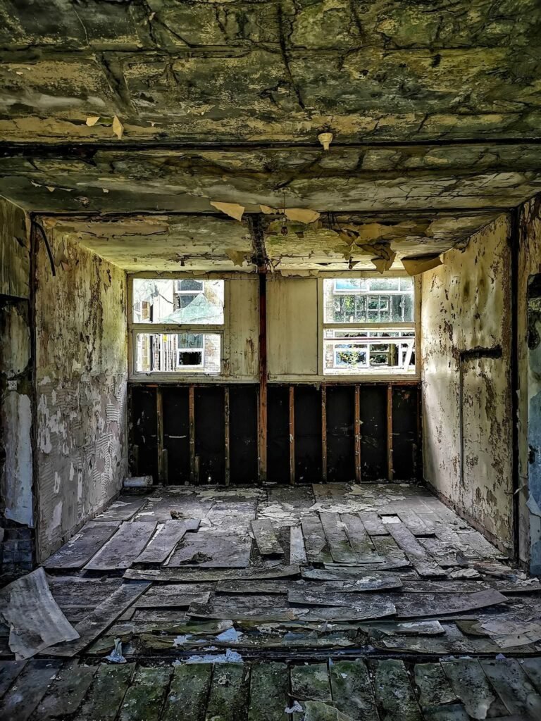 Building Internal Soft Strip Out Services